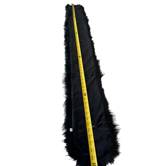 LA Carrie Faux Fur Collar Scarf - High-Quality Winter Fashion Accessory - Picture 7 of 11